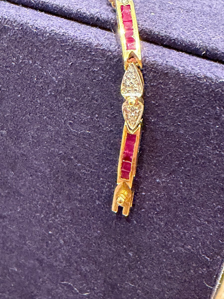 Bracelet articulé en or composé de maillons rubis et diamants-photo-3