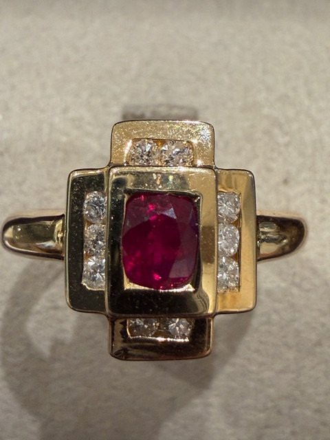 BAGUE MODERNE POMPADOUR STYLISEE RUBIS & DIAMANTS-photo-2