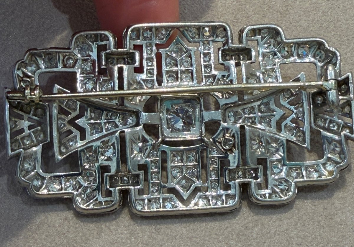 Important Art Deco Platinum & Diamonds Brooch-photo-1
