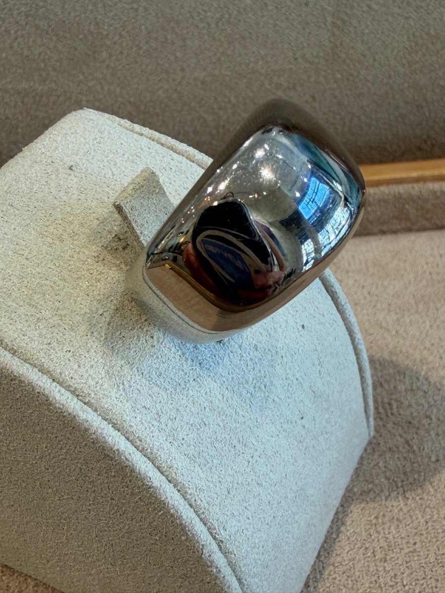 CARTIER, BAGUE NOUVELLE VAGUE OR GRIS -photo-4