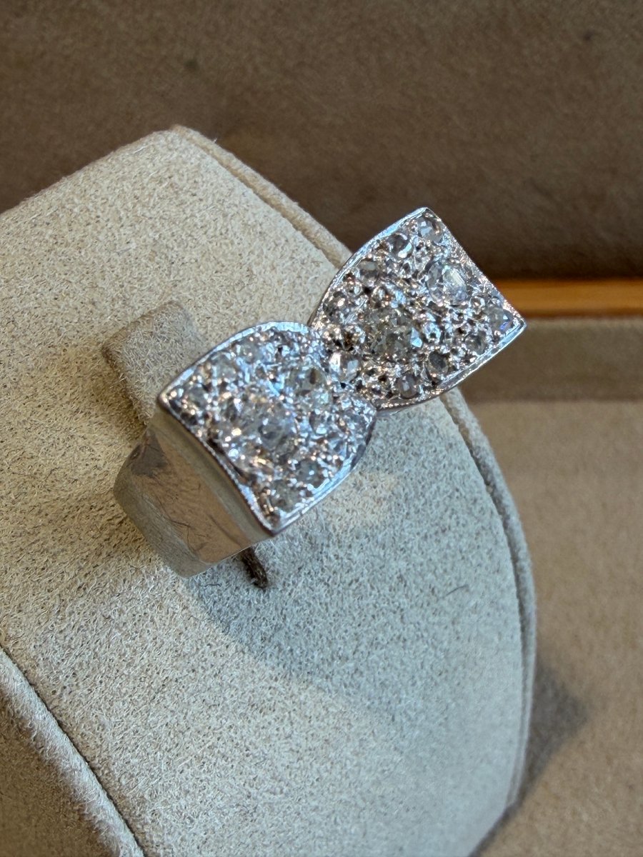 Diamond-set Bow Ring-photo-4