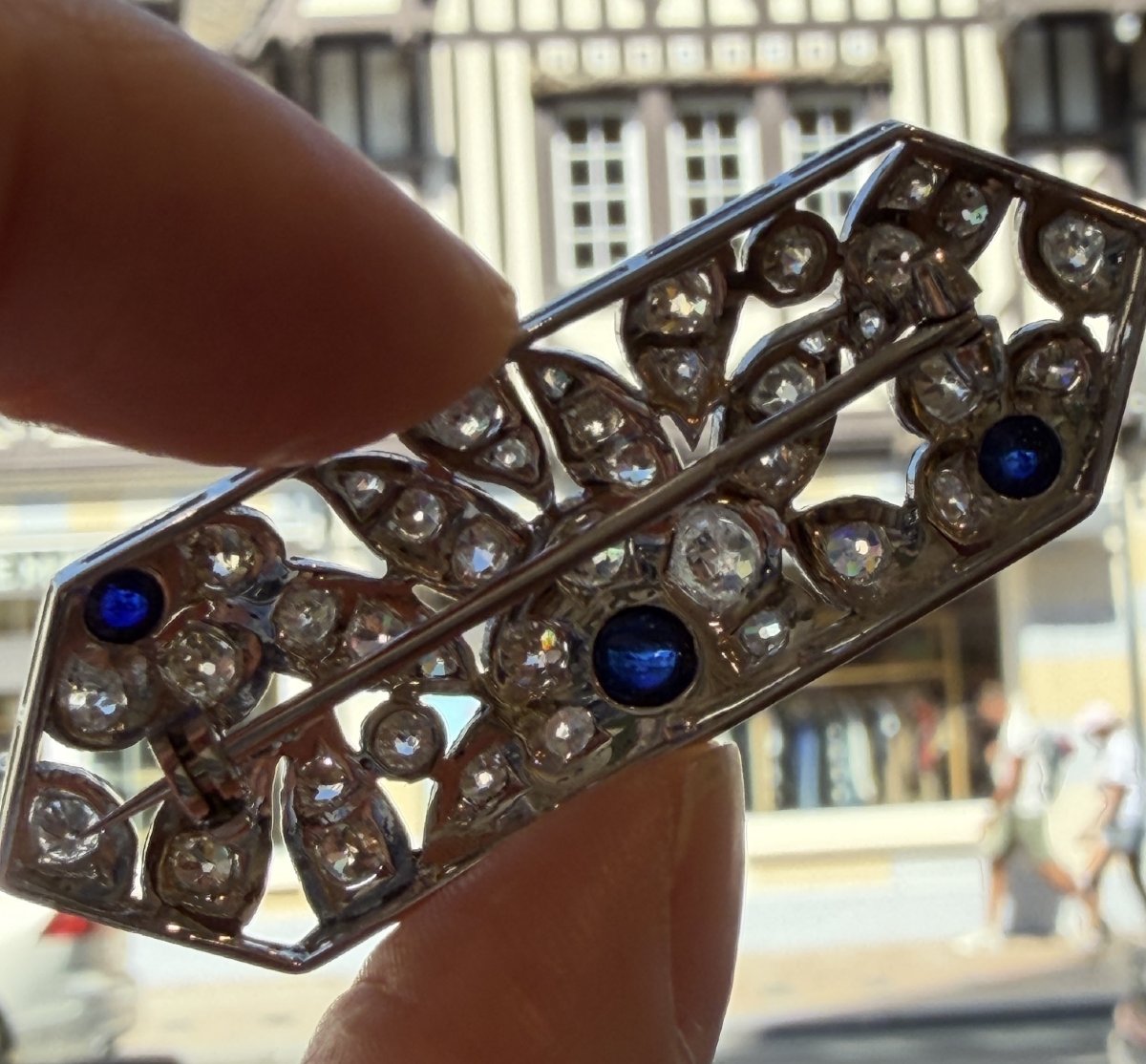 BROCHE ART DECO DIAMANTS & SAPHIRS CABOCHONS-photo-2