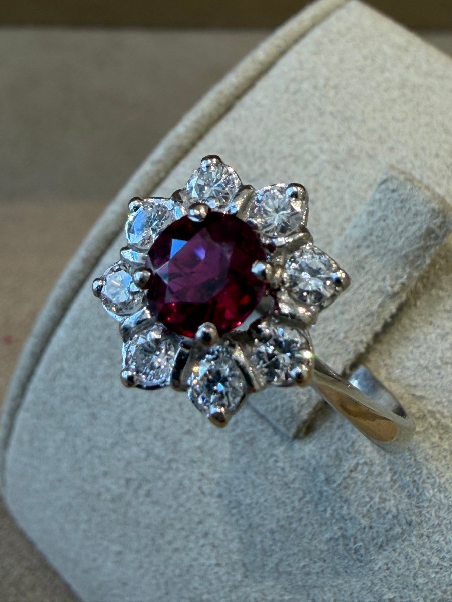 Daisy Ring With Ruby & Diamonds-photo-3