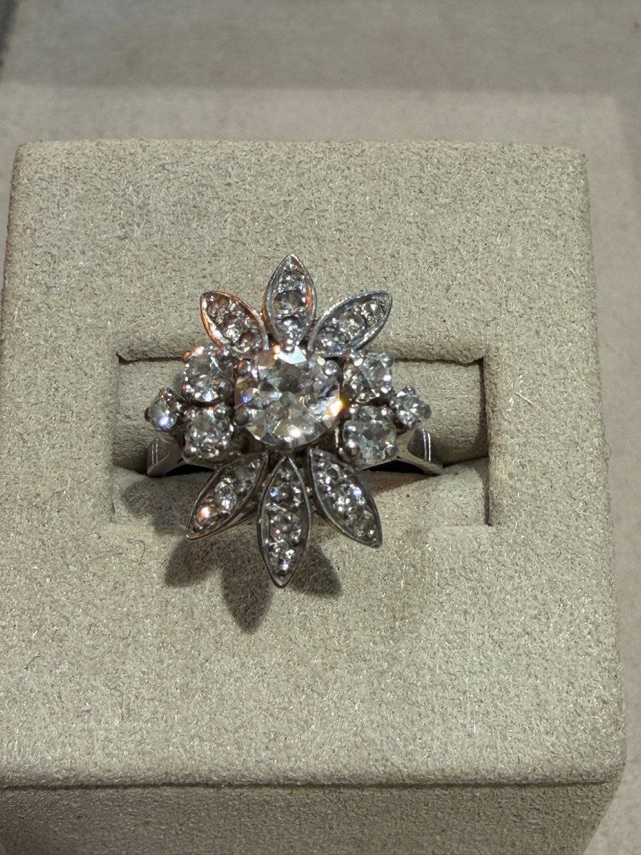 Antique Ring  With A Diamond Flower-photo-3