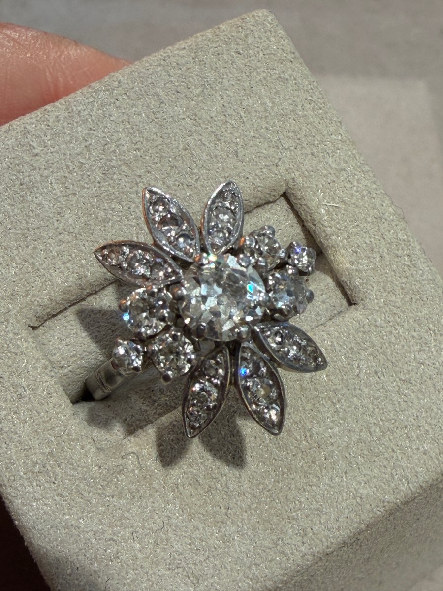 Antique Ring  With A Diamond Flower-photo-1