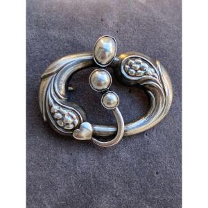 Broche en argent Georg Arthur Jensen 