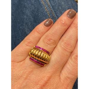 Dome Ring In Rose Gold And Calibrated Rubies With Tar Patterns 