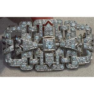 Important Art Deco Platinum & Diamonds Brooch