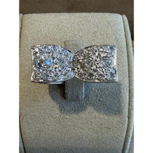 Diamond-set Bow Ring