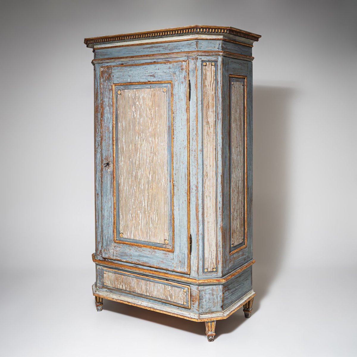 Light Blue Louis XVI Wardrobe, Late 18th Century-photo-1