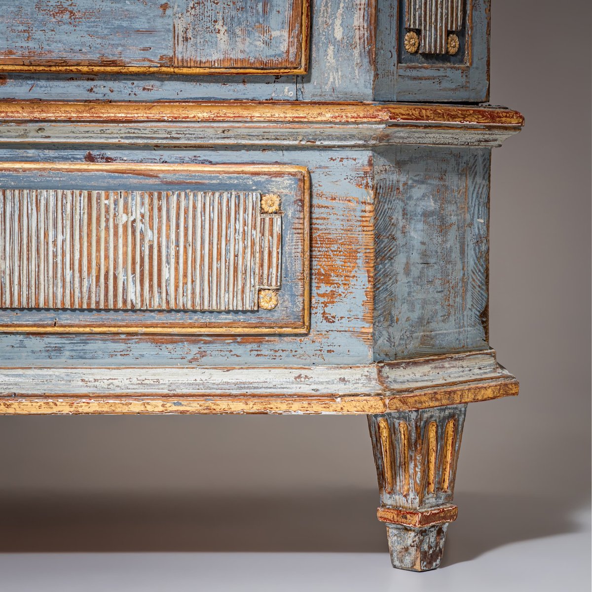 Light Blue Louis XVI Wardrobe, Late 18th Century-photo-7