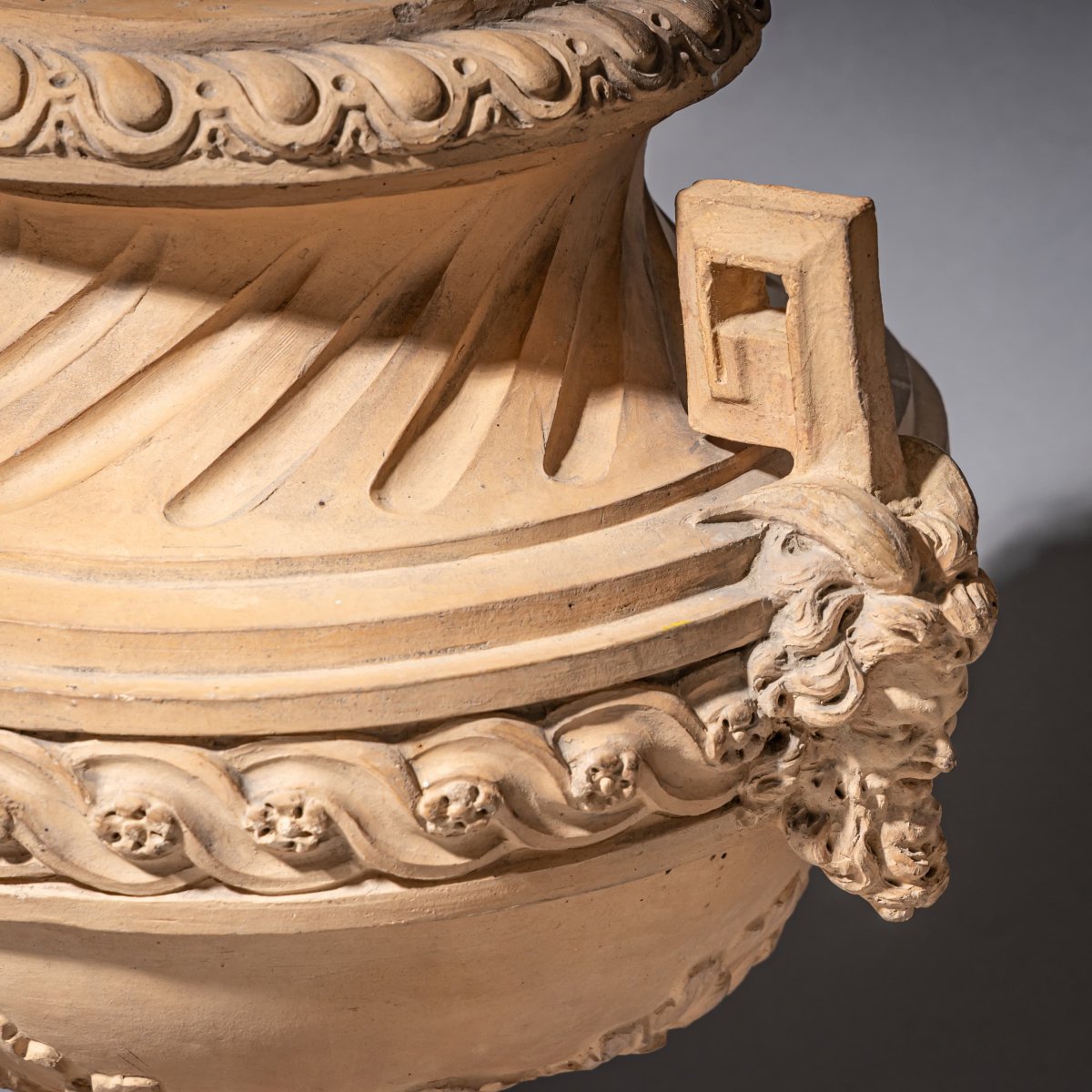 Paire d'amphores en terre cuite par Gossin, France, XIXe siècle-photo-7