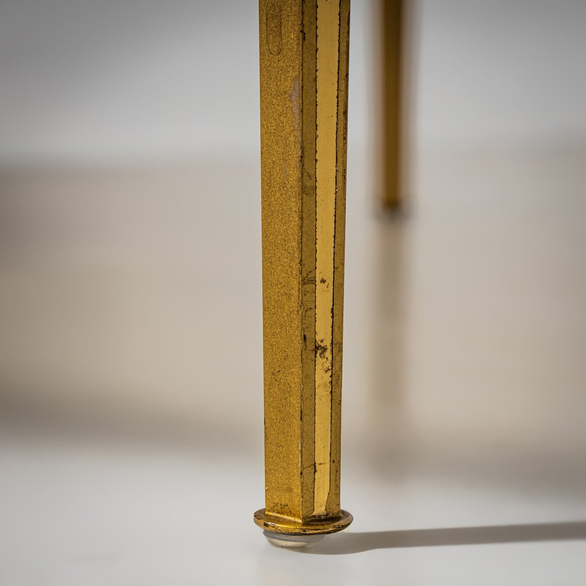 Round Coffee Table in Brass and Smoked Glass, Probably Italy, Late 20th Century-photo-6