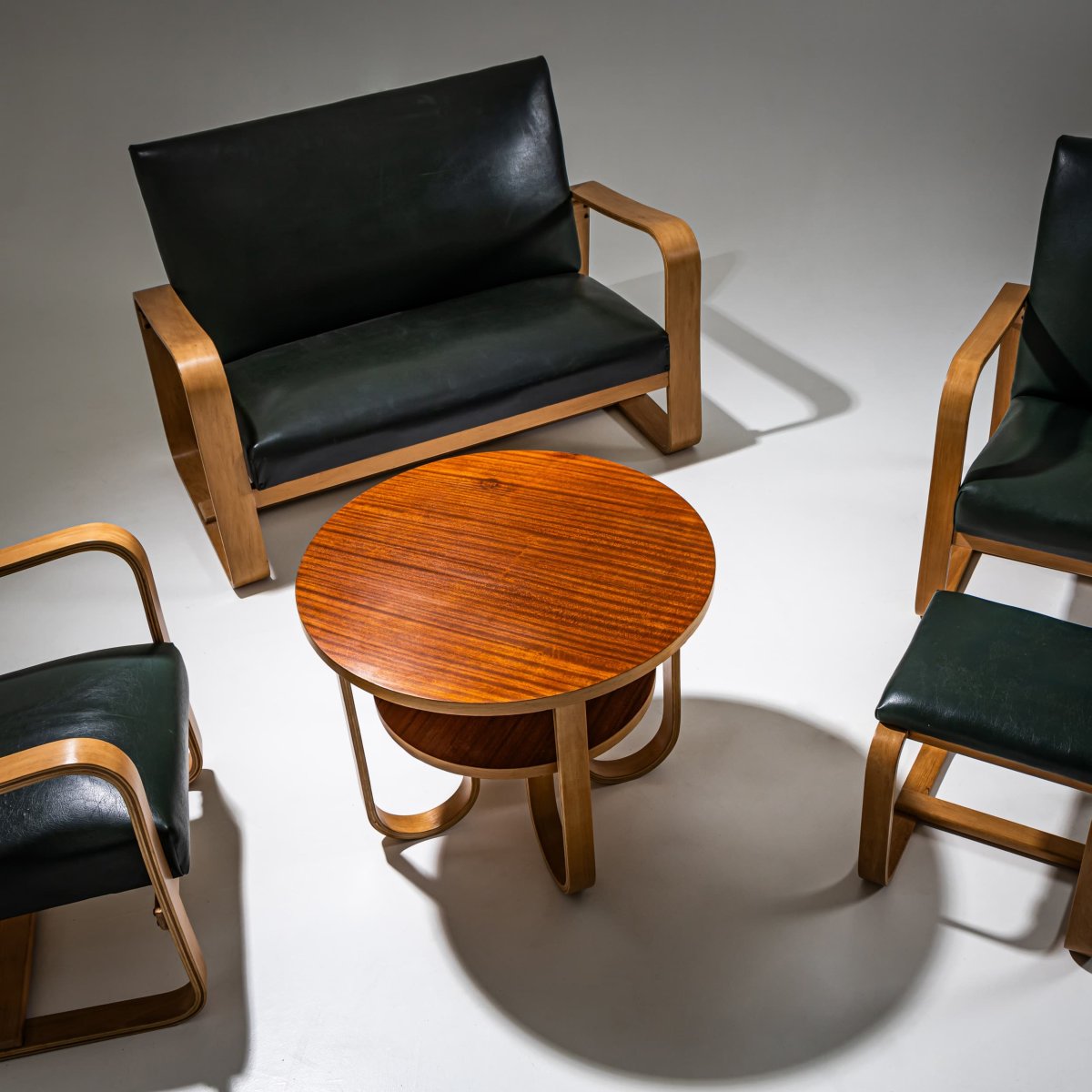 Ensemble de sièges par Giuseppe Pagano Pogatschnig (Italie, 1896-1945), années 1940-photo-2
