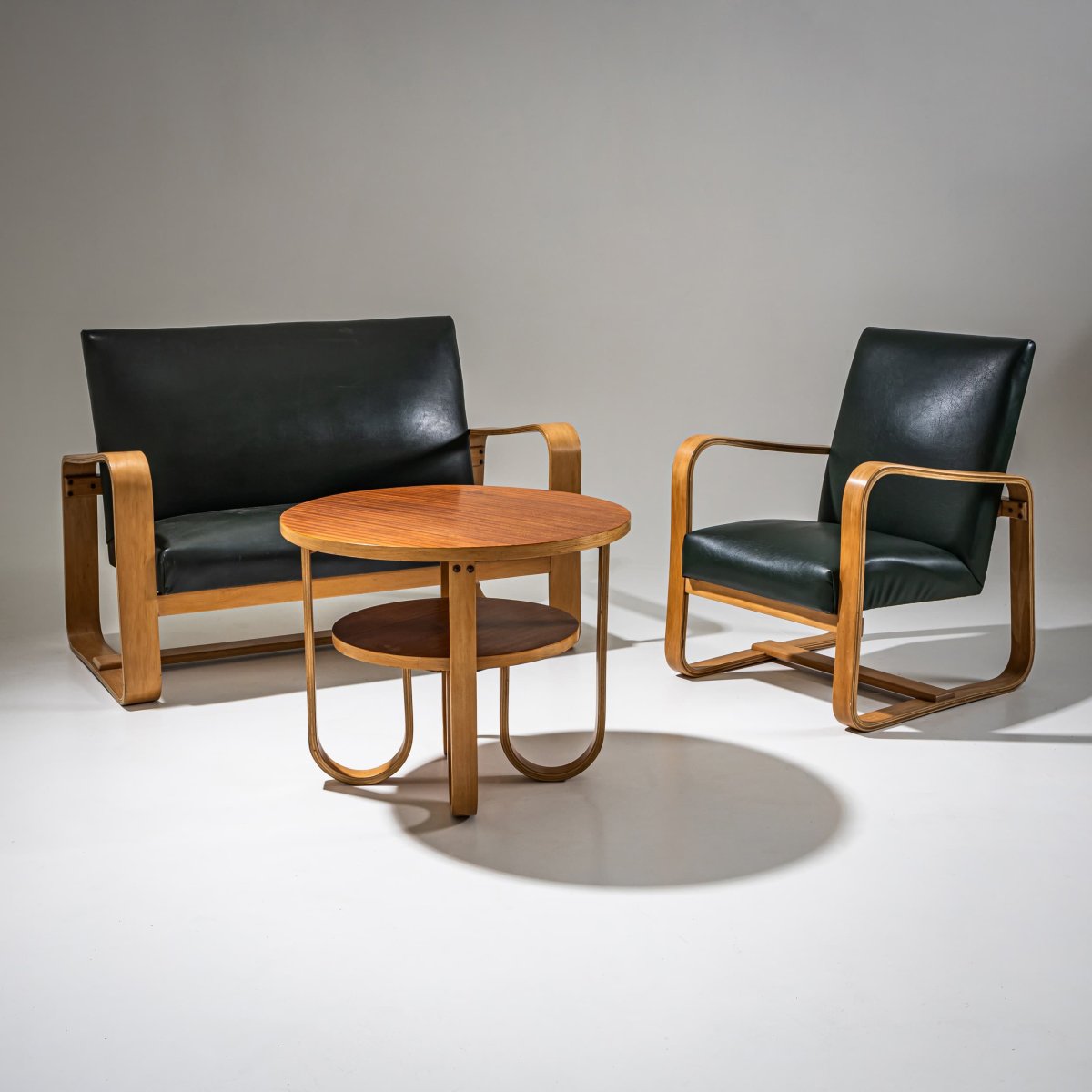 Ensemble de sièges par Giuseppe Pagano Pogatschnig (Italie, 1896-1945), années 1940-photo-3