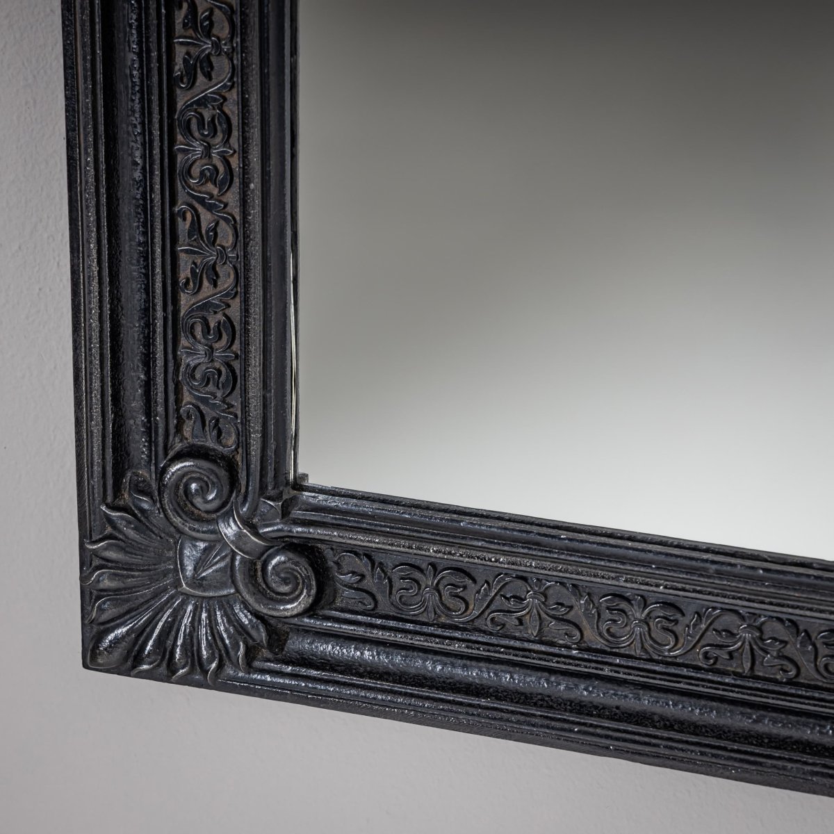 Neoclassical Iron Wall Mirror From Berlin, Early 19th Century-photo-4