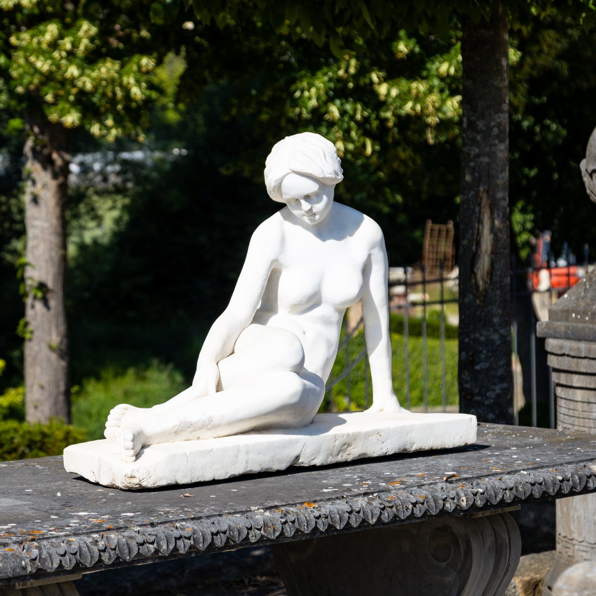 Femme nue allongée en marbre, début du XXe siècle-photo-8