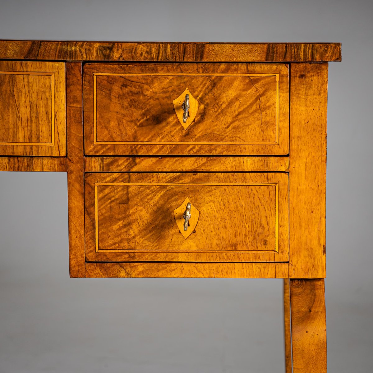 Bureau Biedermeier en noyer, vers 1830-photo-4