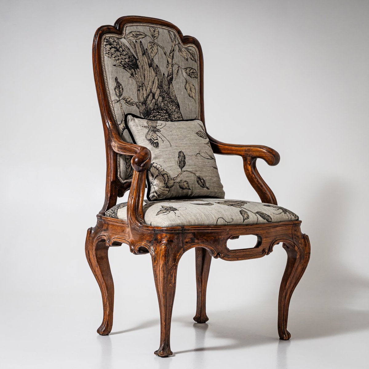 Louis XV Armchair, France, Mid-18th Century-photo-3