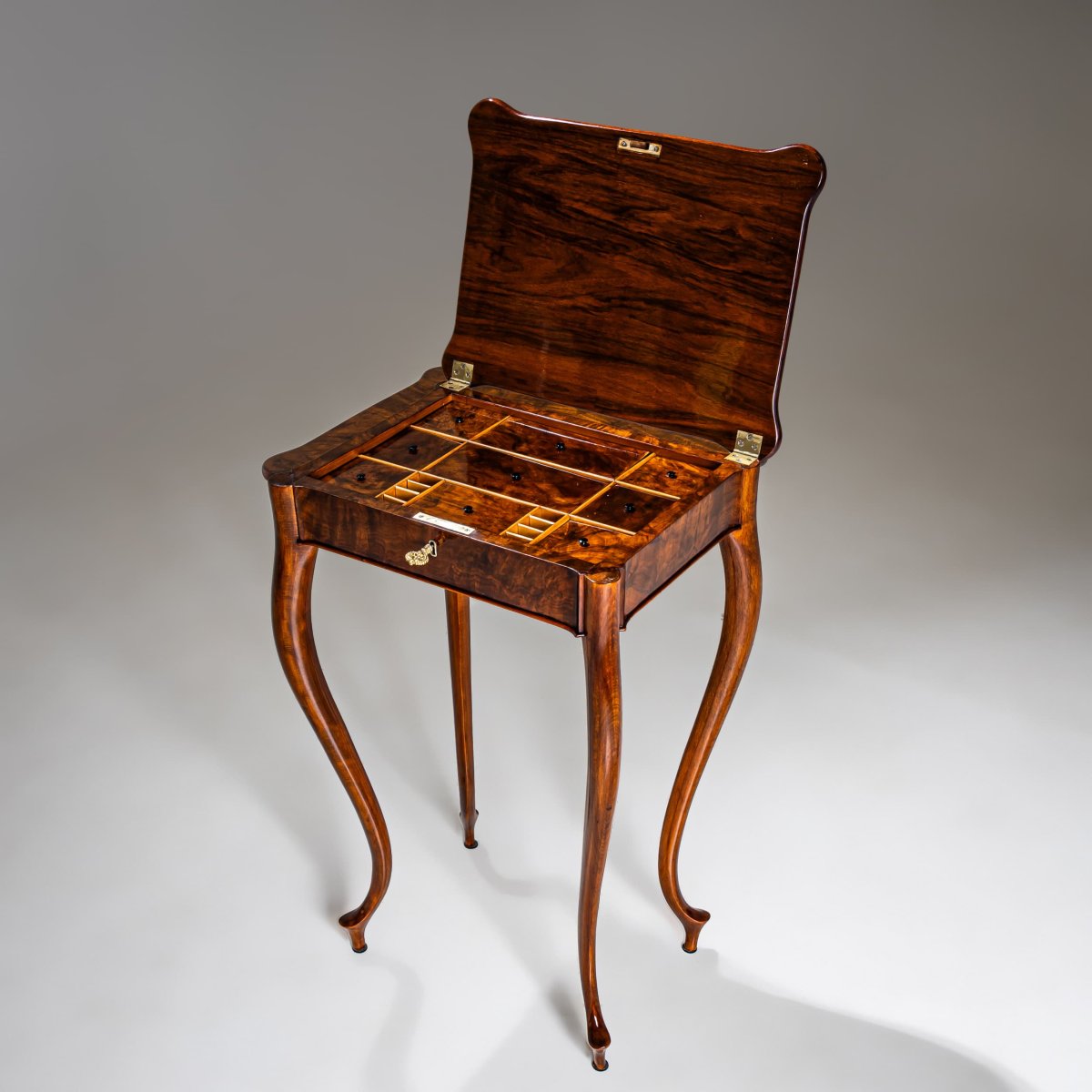 Table de couture, fin du XIXe siècle-photo-4