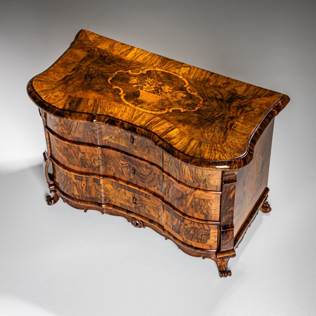 Miniature Baroque Walnut Chest Of Drawers, Mid-18th Century-photo-4