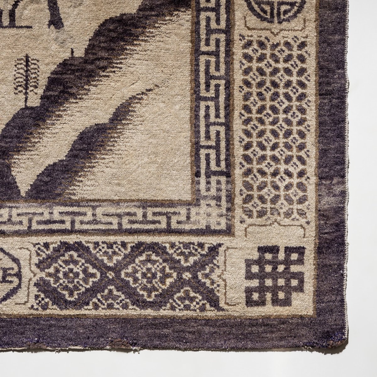 Chinese Baotou Rug, First Half Of The 20th Century-photo-3