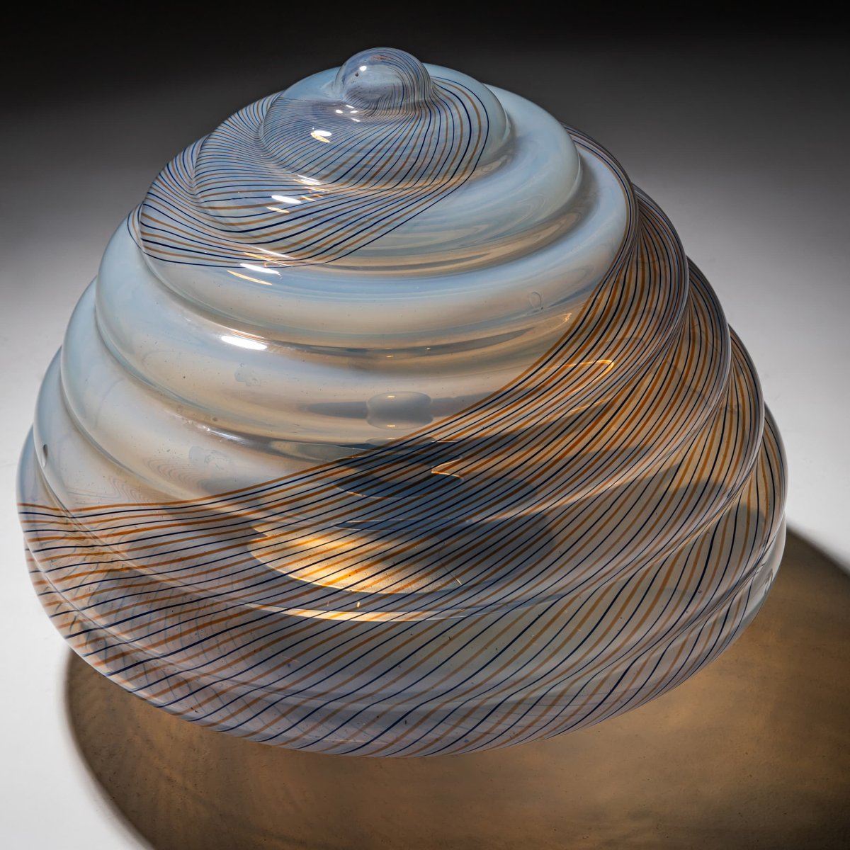 Lampe de table avec abat-jour rayé, attribuée à LEUCOS, Italie, milieu du XXe siècle-photo-3