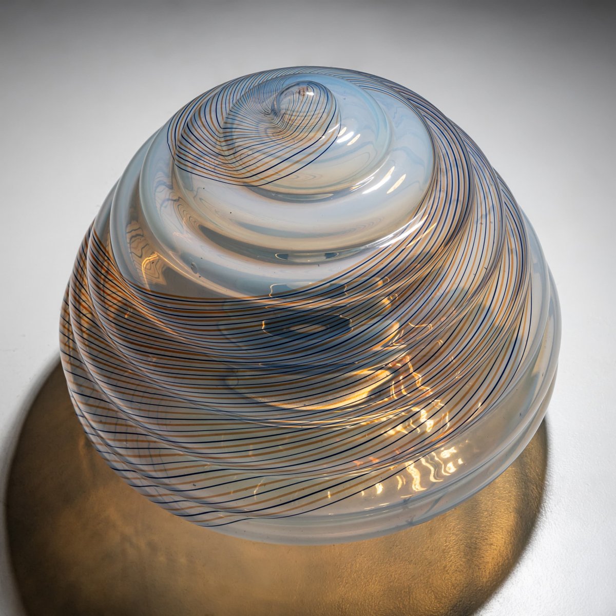 Lampe de table avec abat-jour rayé, attribuée à LEUCOS, Italie, milieu du XXe siècle-photo-7