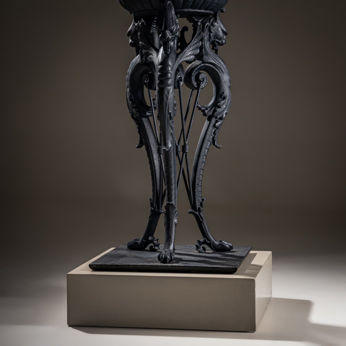 Great Athenian Woman, 19th Century-photo-2