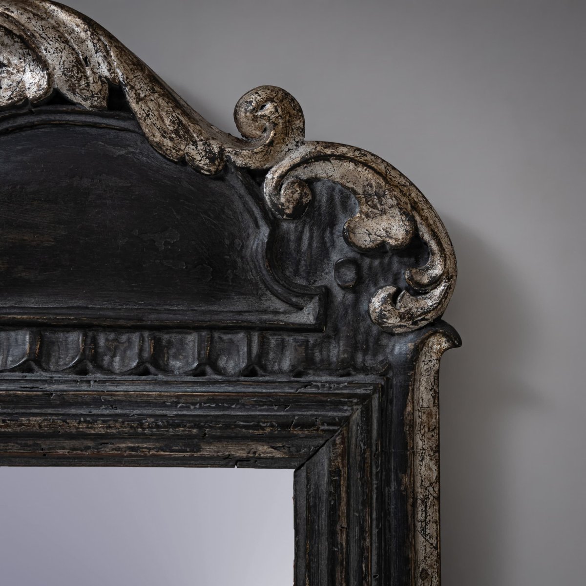 Miroir mural de style baroque, fin XIXe / début XXe siècle-photo-3
