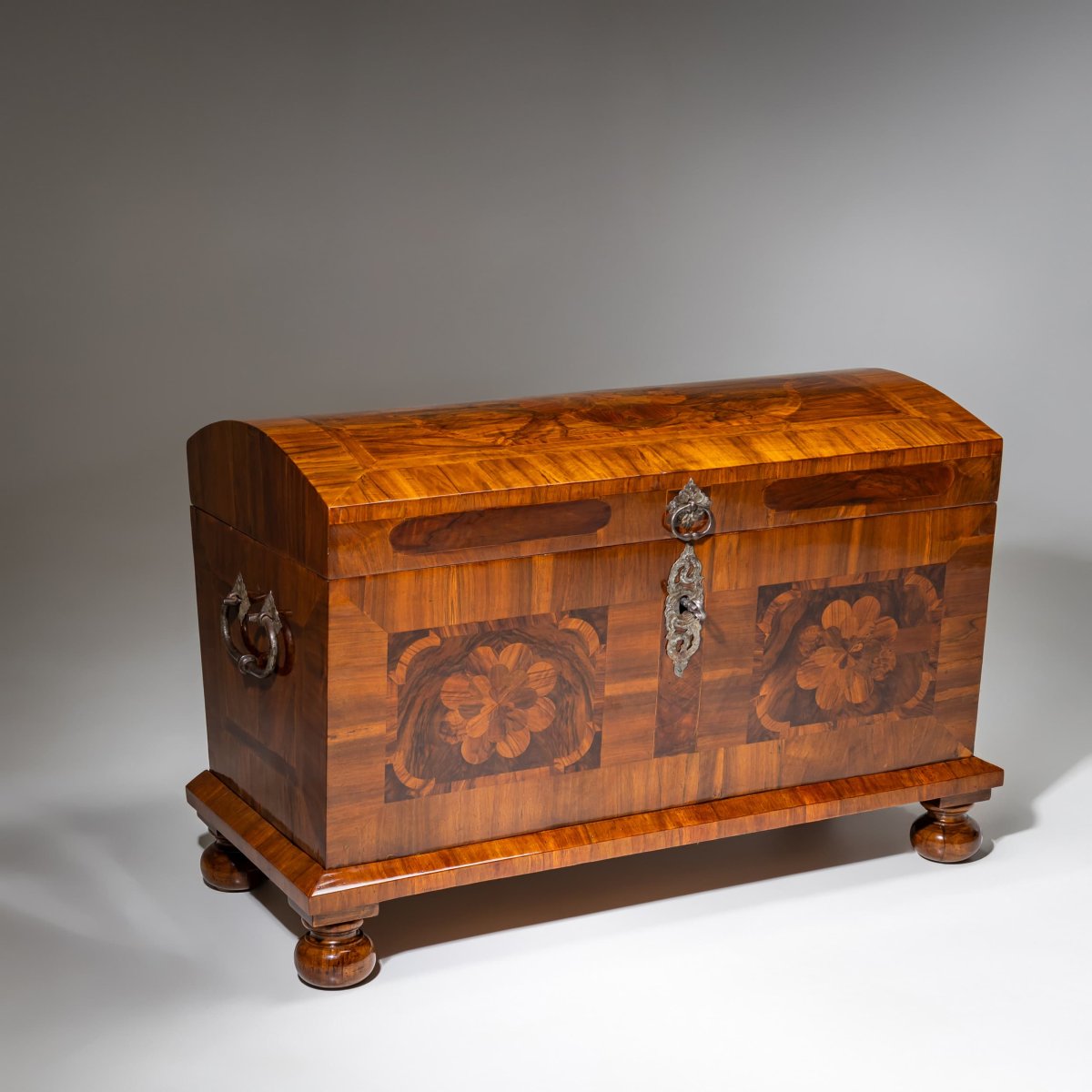 Coffre à couvercle, Allemagne du Nord, milieu du XVIIIe siècle-photo-3