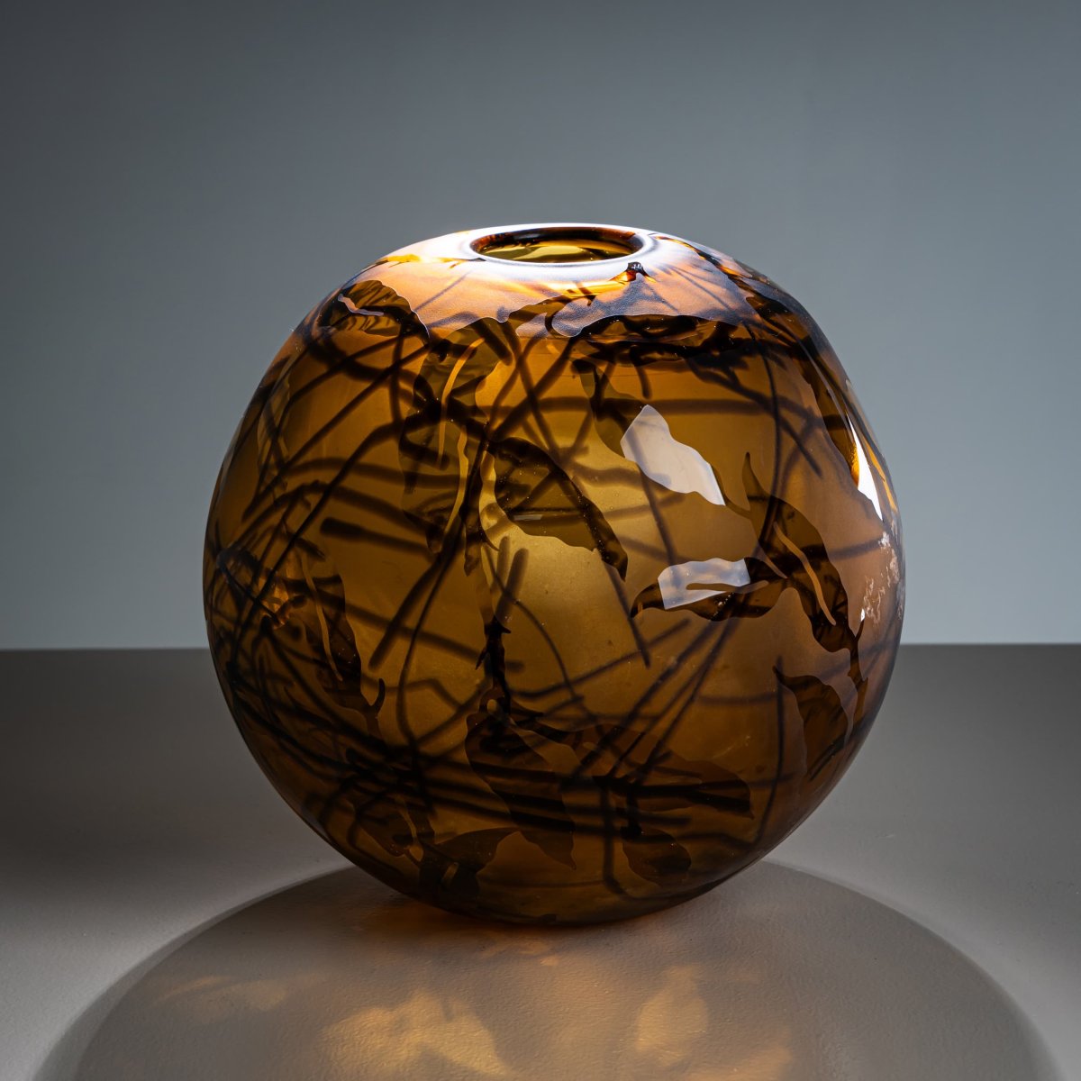 Spherical Glass Vase in the Style of Willem Heesen, Late 20th Century-photo-5