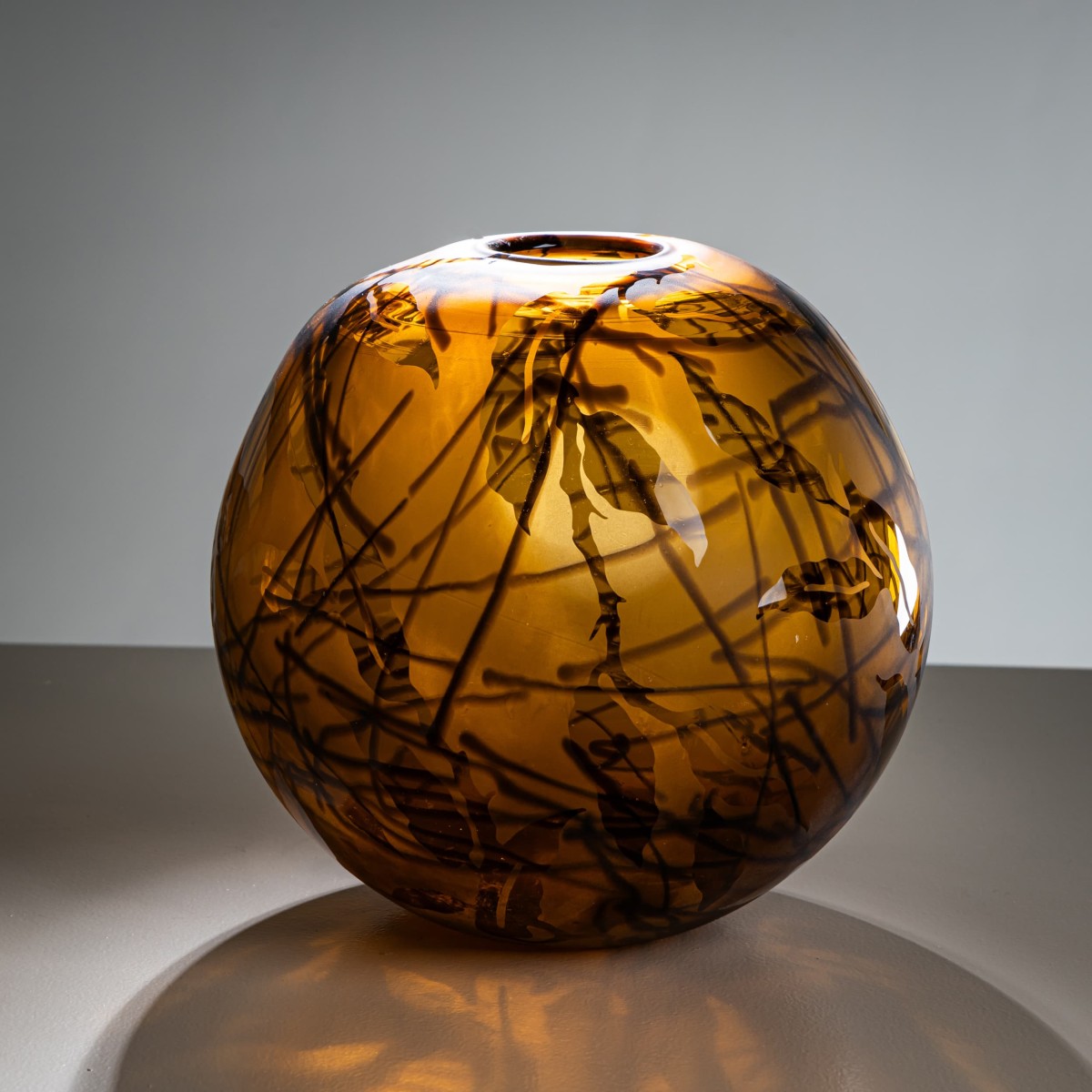 Spherical Glass Vase in the Style of Willem Heesen, Late 20th Century