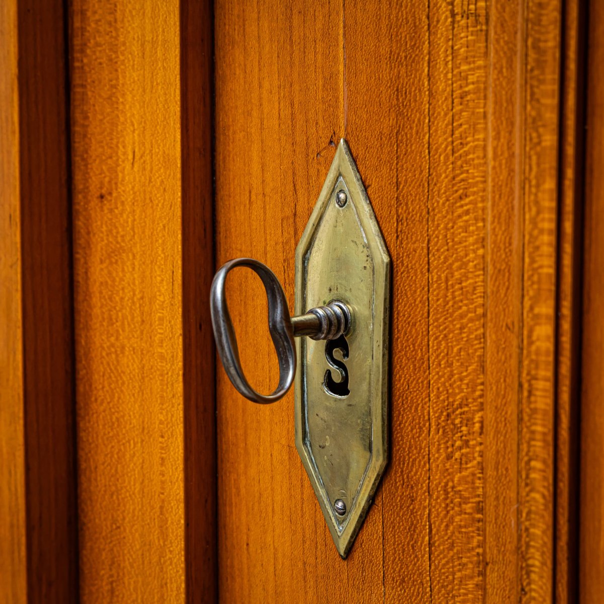 Armoire de style Louis XVI, Leipzig, début du XIXe siècle-photo-2