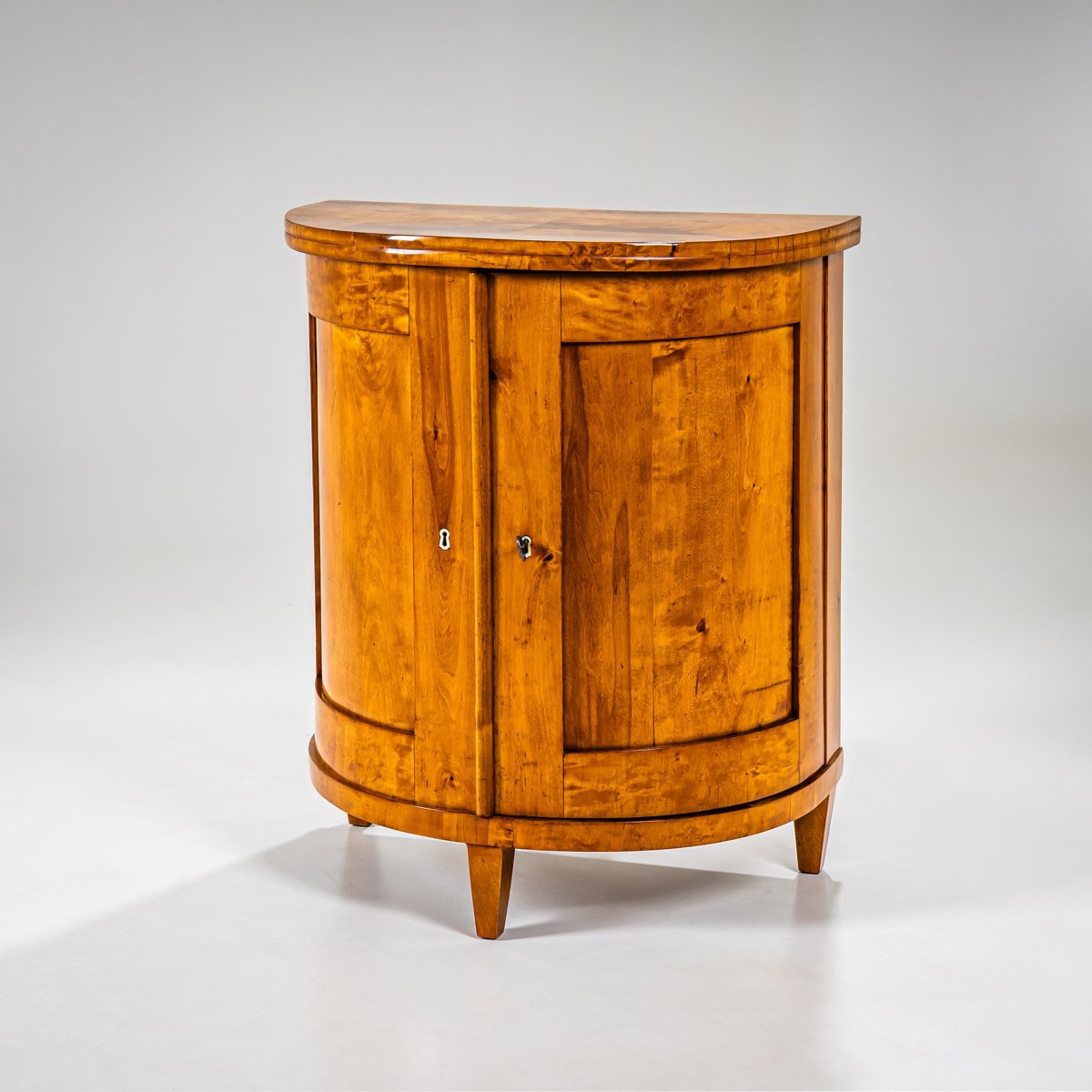 Armoire demi-lune Biedermeier, vers 1830-photo-3