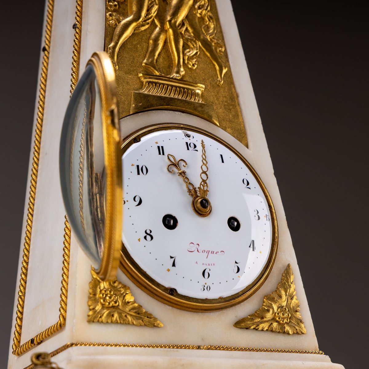 Horloge obélisque Louis XVI, signée Roque à Paris, vers 1780-photo-3