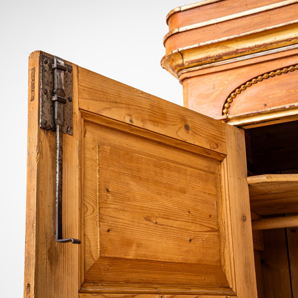 Red Wardrobe From Bremen "sonnenschrank", Northern Germany, Early 19th Century-photo-3