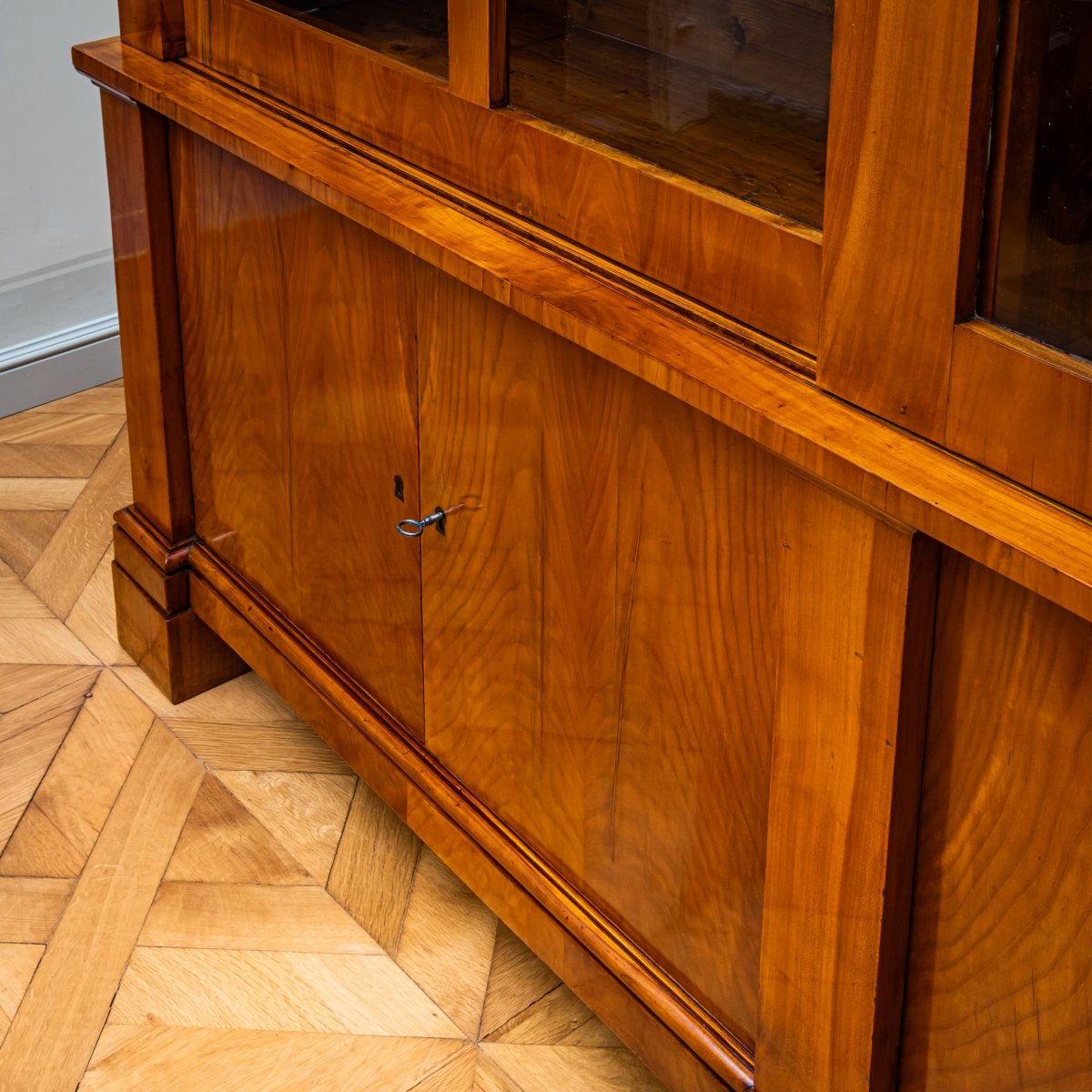 Biedermeier Cherrywood Bookcase, Germany, Circa 1820-photo-5