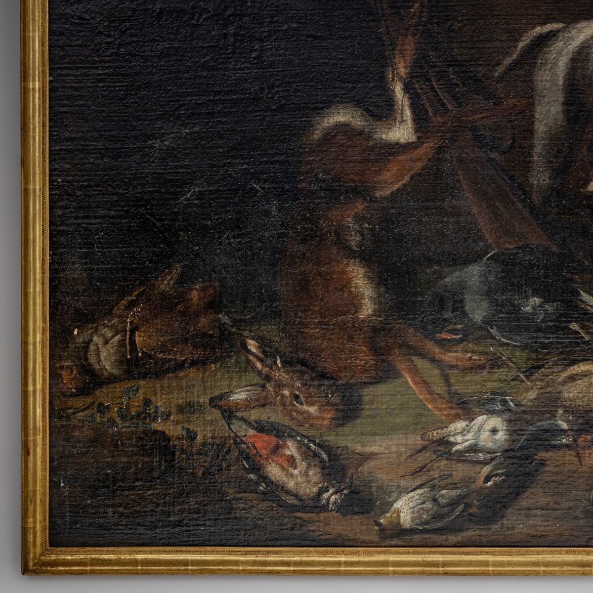 Nature morte baroque représentant une scène de chasse avec un chien, XVIIIe siècle, grand forma-photo-2