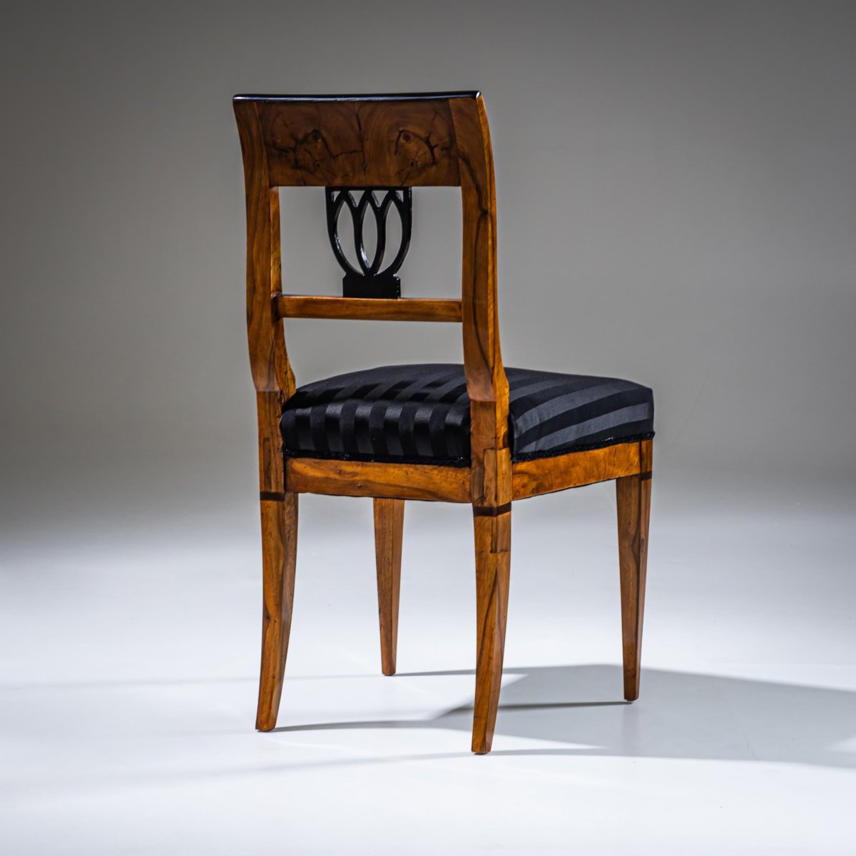 Ensemble de trois chaises Biedermeier, sud de l'Allemagne, vers 1820-photo-2