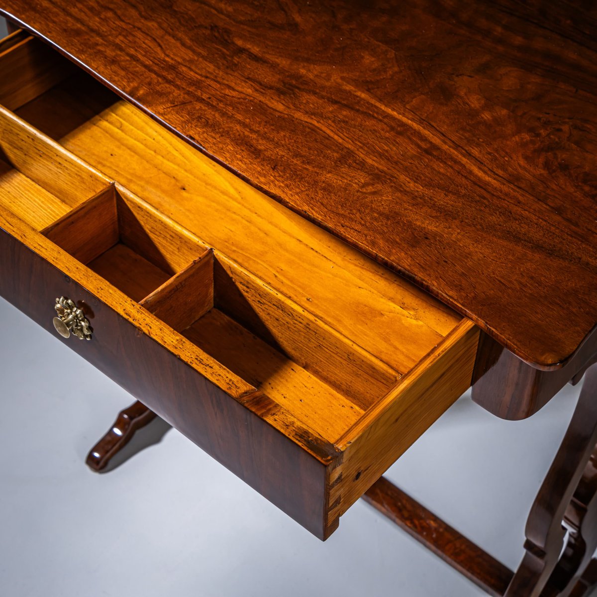Biedermeier Sewing Table, Circa 1840-photo-3
