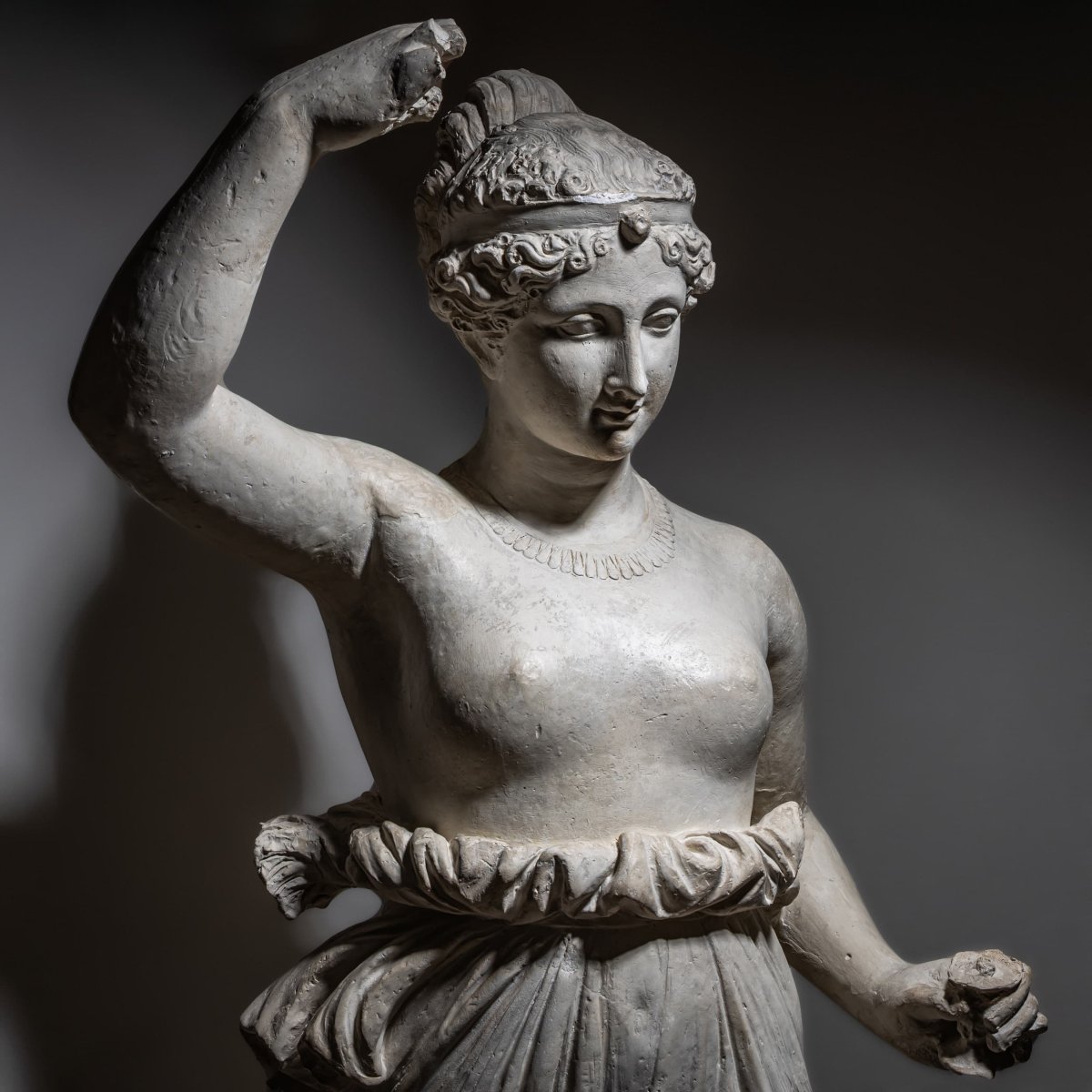Figurine en plâtre représentant Hébé, Italie, vers 1880-photo-1