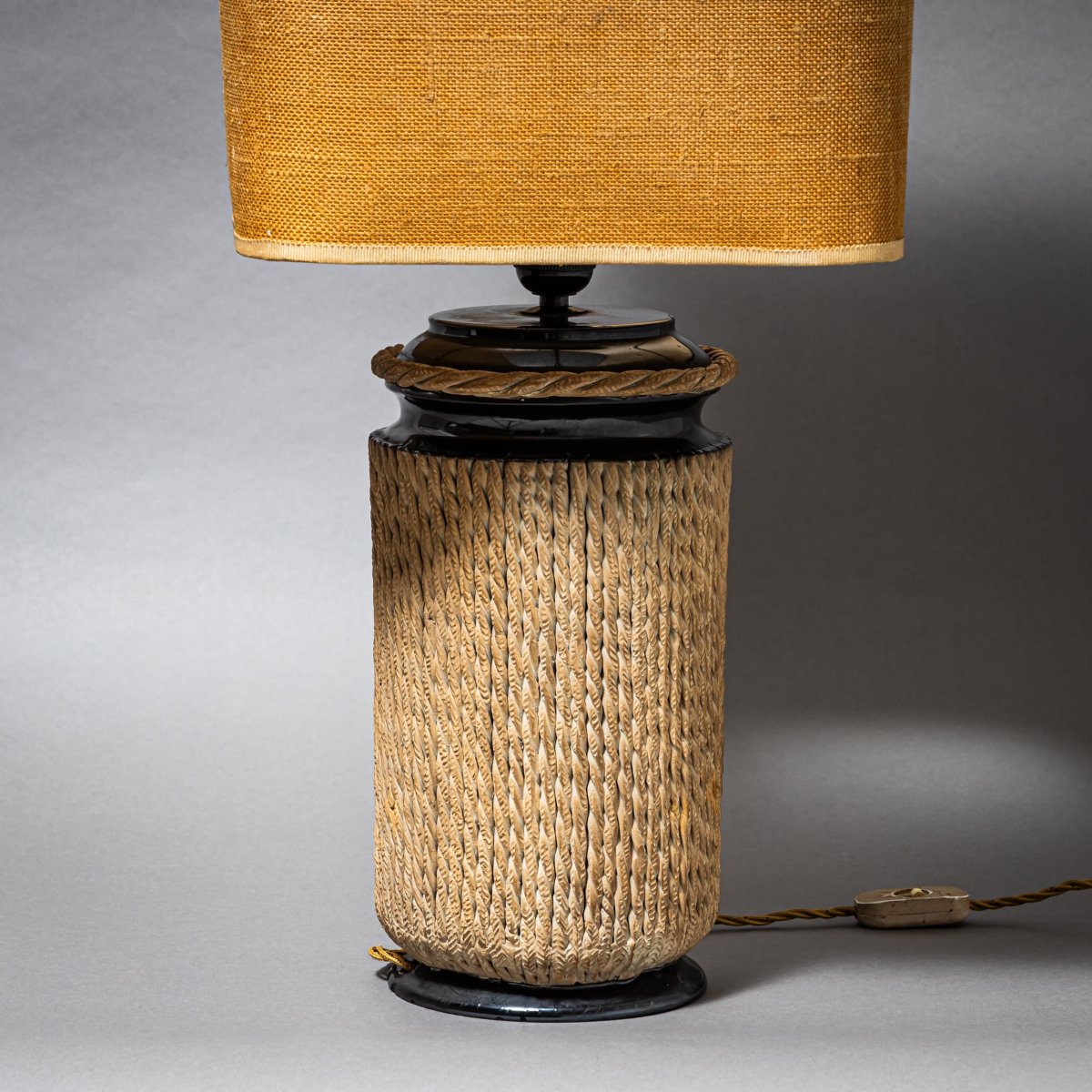 Lampe de table avec décoration en corde, milieu du XXe siècle-photo-5