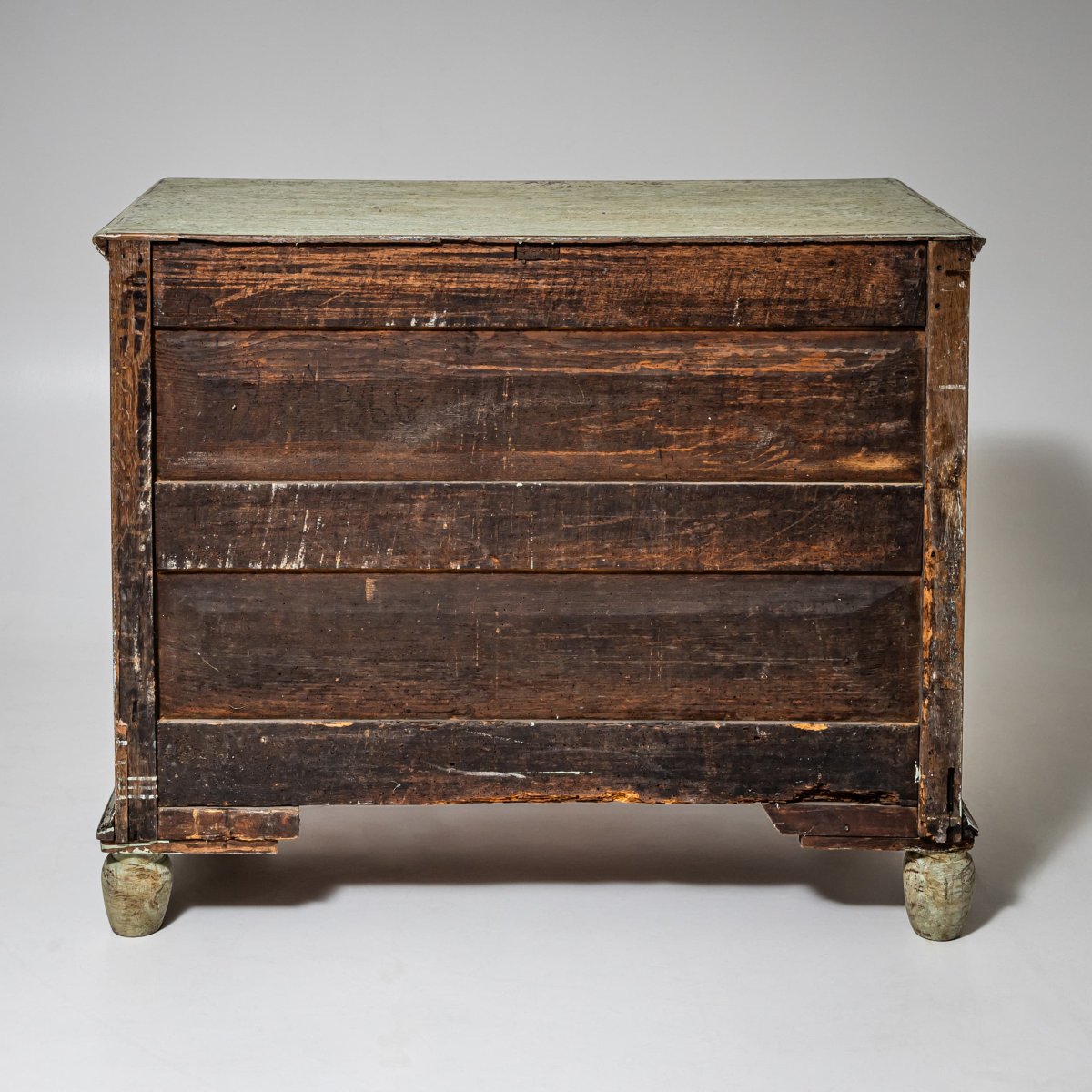 Commode patinée vert clair avec accents argentés, fin du XVIIIe siècle-photo-5