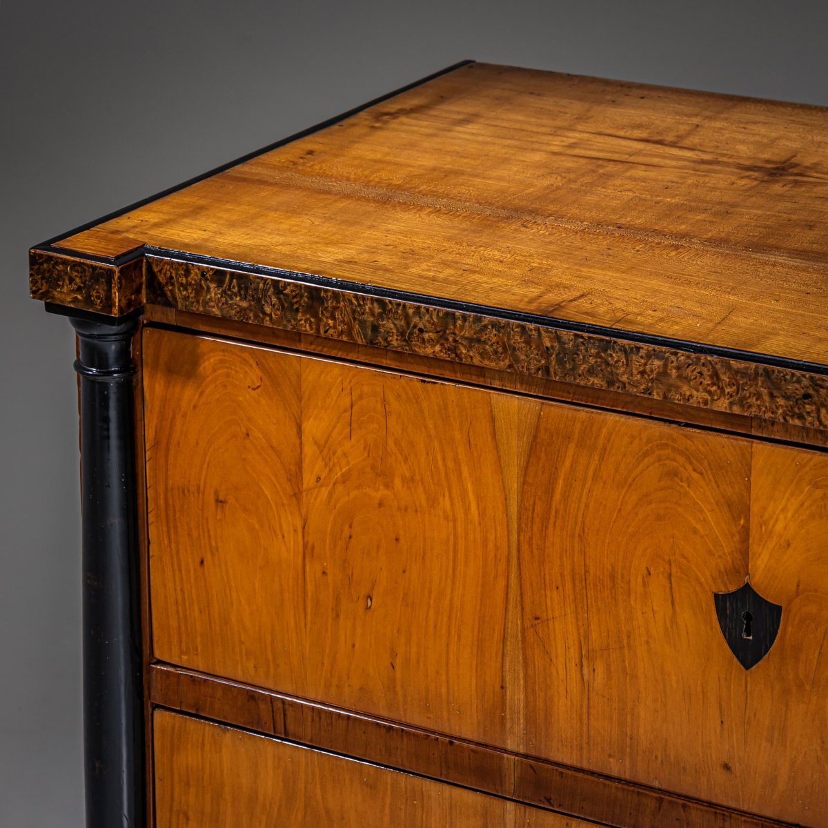 Biedermeier Chest Of Drawers With Burr Veneer, Southern Germany, Circa 1820-photo-6