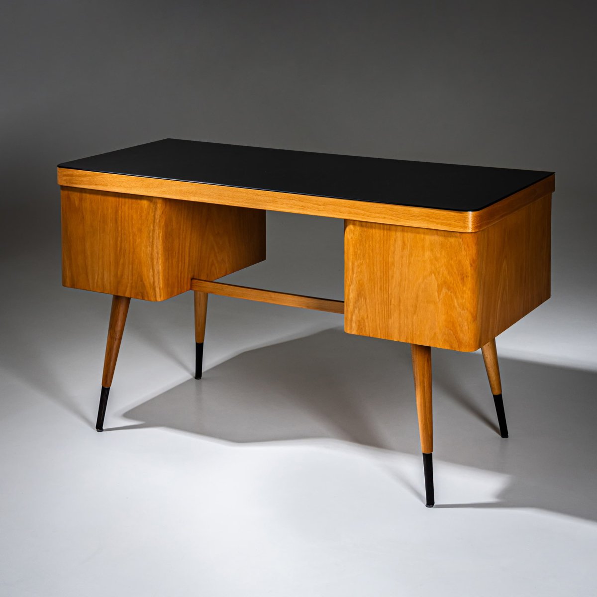 Bureau, Italie, milieu du XXe siècle-photo-2