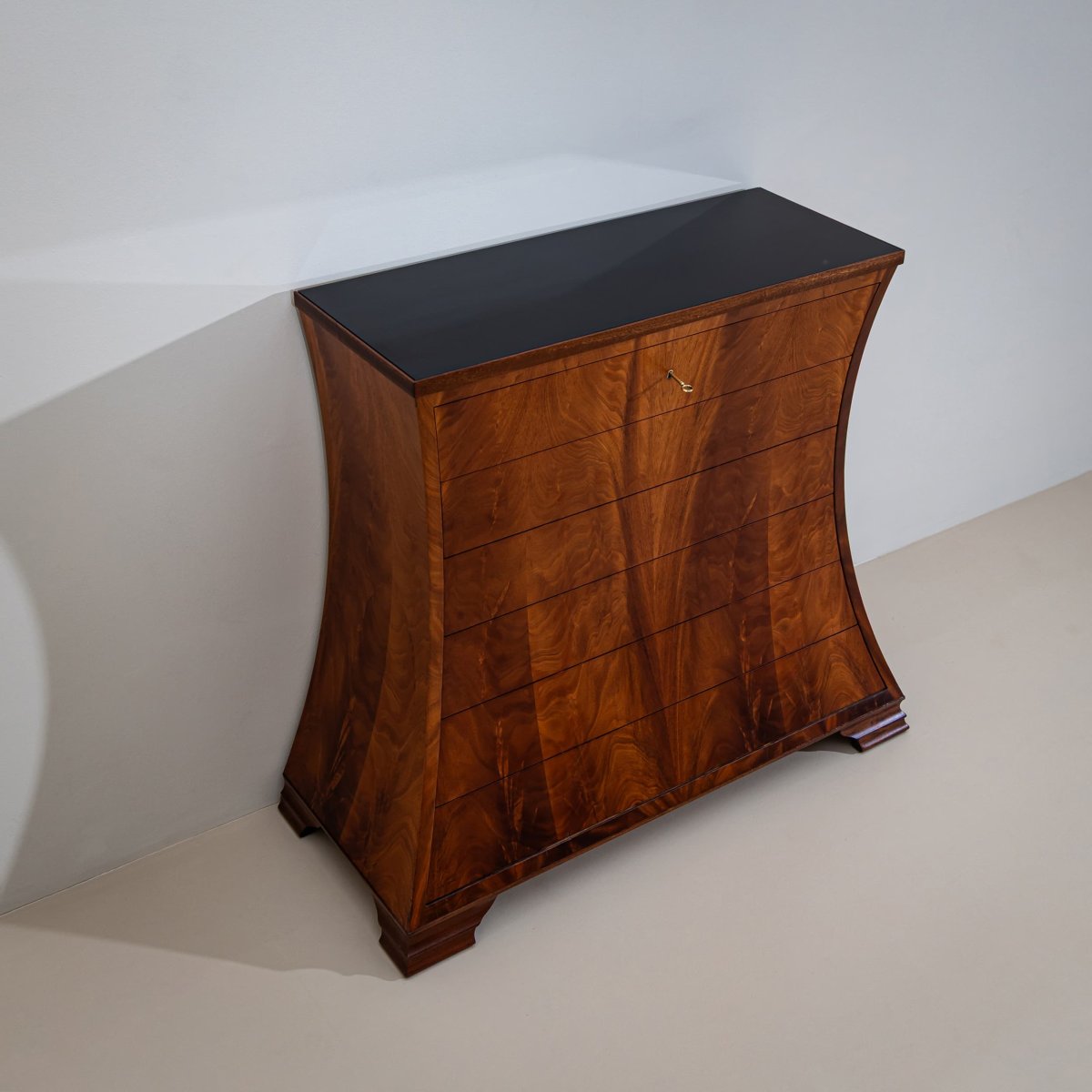 Commode italienne moderne de forme trapézoïdale, fin du XXe siècle-photo-4
