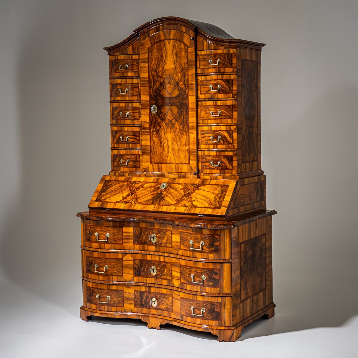 Baroque Walnut Desk With Sloping Front, Mid-18th Century-photo-1