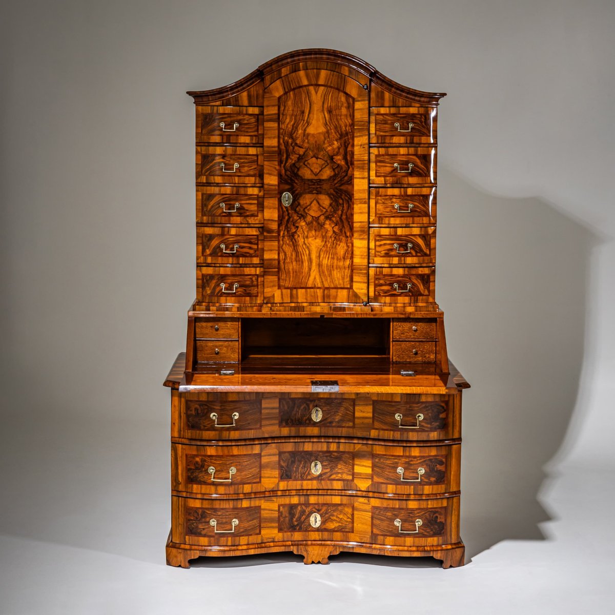 Baroque Walnut Desk With Sloping Front, Mid-18th Century-photo-3