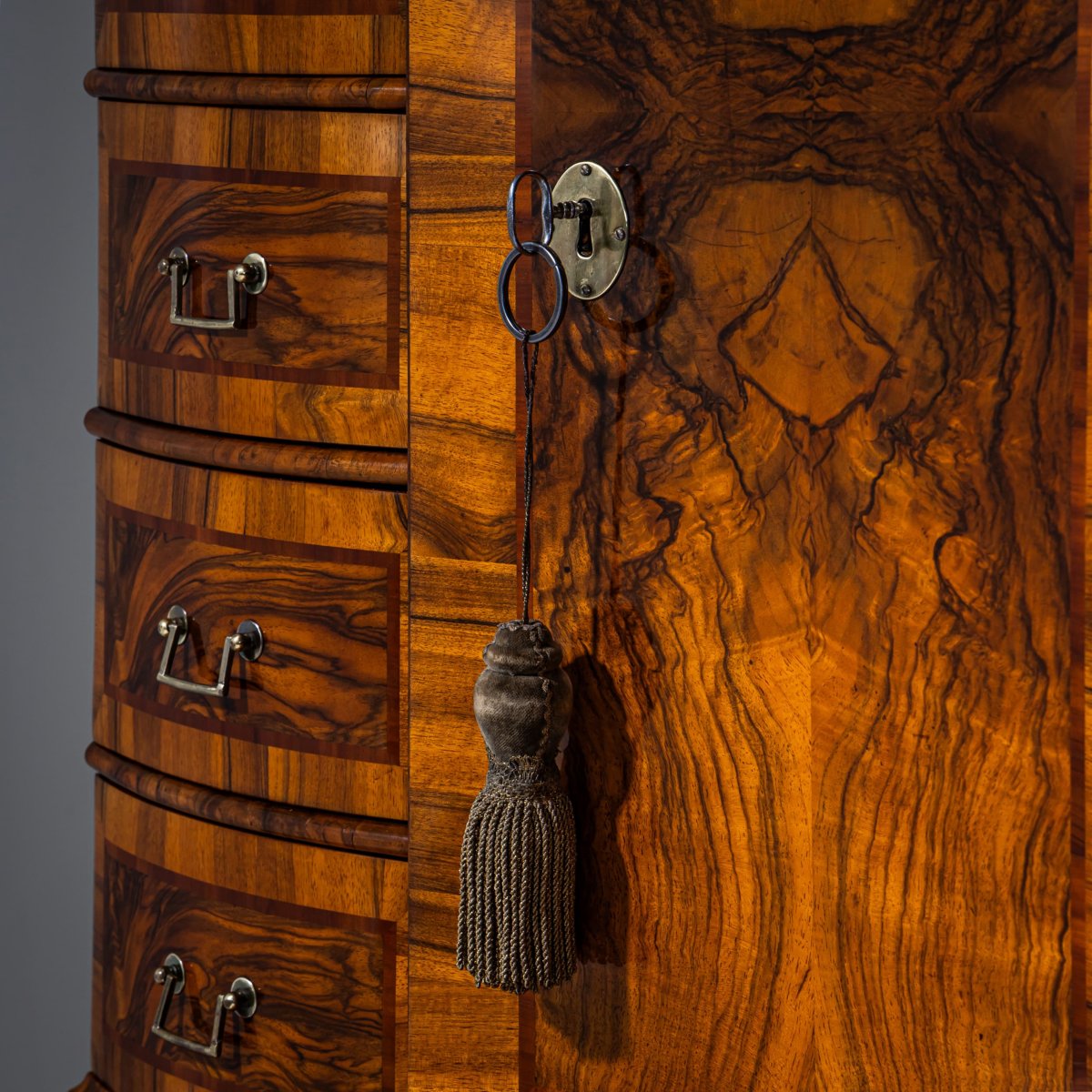 Baroque Walnut Desk With Sloping Front, Mid-18th Century-photo-7